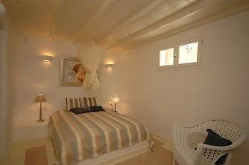 Clio * Ornos (Mykonos)
